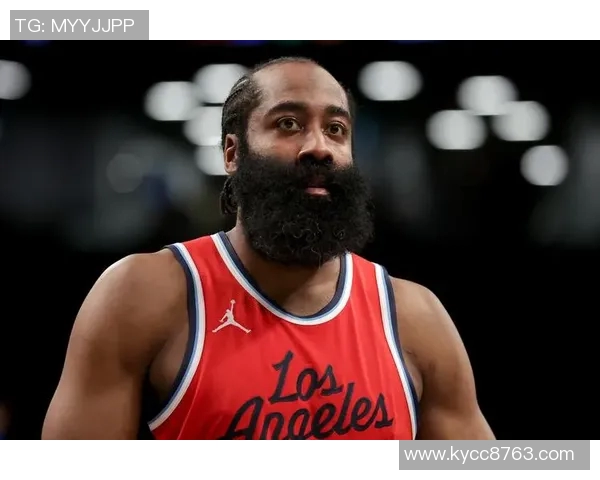 哈登状态起伏不定昨日三分十中今日八投全失全场仅得19分6助攻